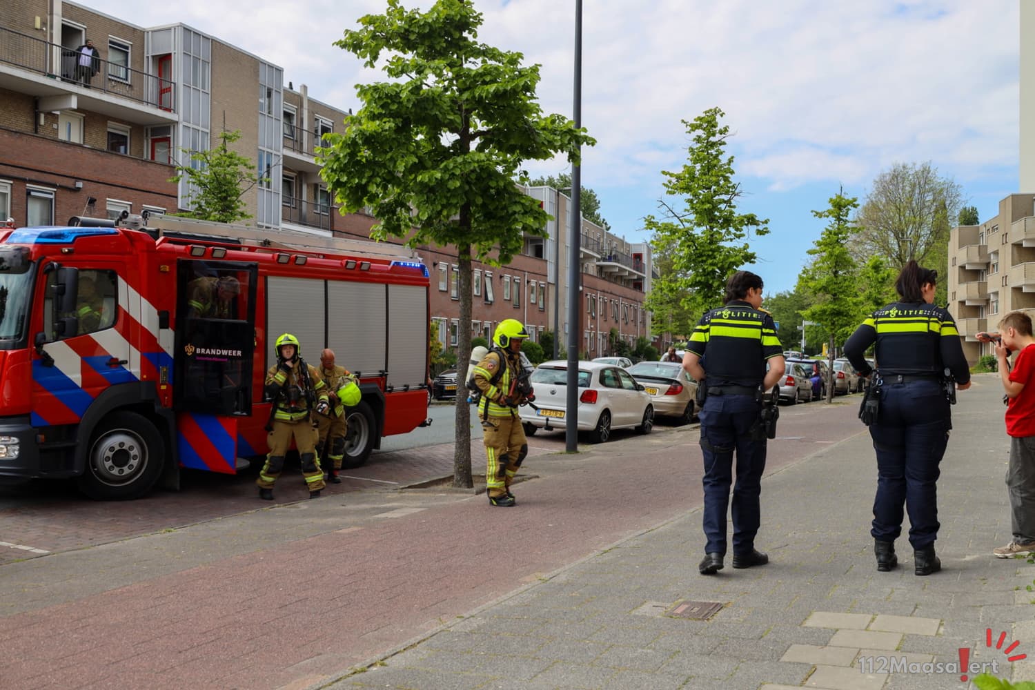 brandweer-onderzoekt-gaslucht-in-woning-aan-de-wag-1.jpeg